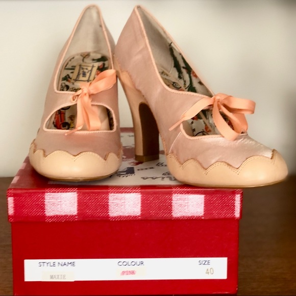 Miss L Fire NWOT Maxie silk ribbon pump - Picture 5 of 9